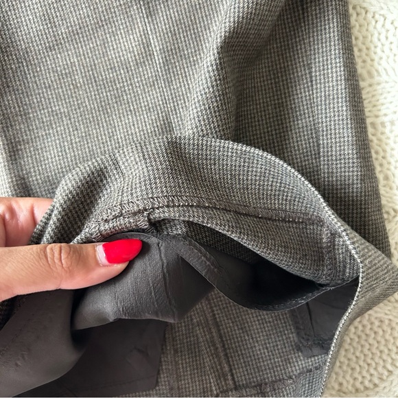 Josef 100% Wool Pencil Skirt - Picture 6 of 8